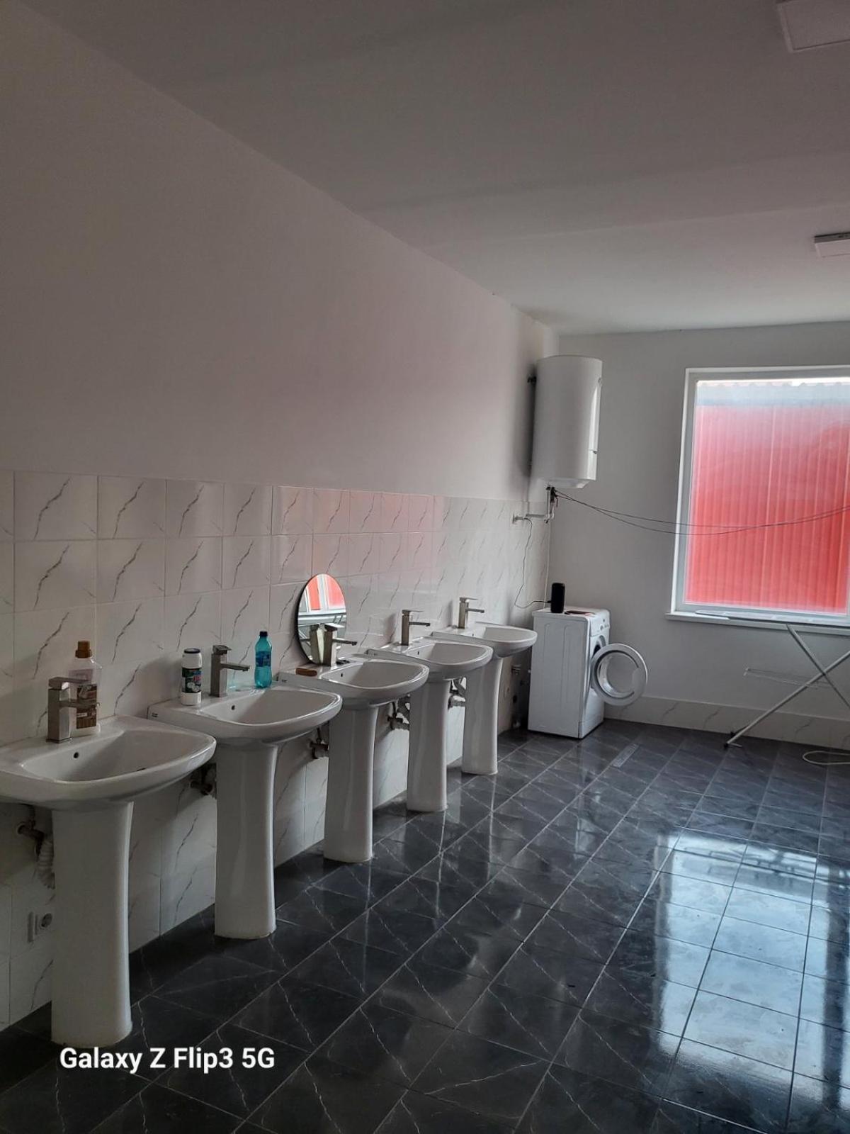 Chip Hotel Chişinǎu Buitenkant foto